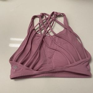 lululemon sports bra